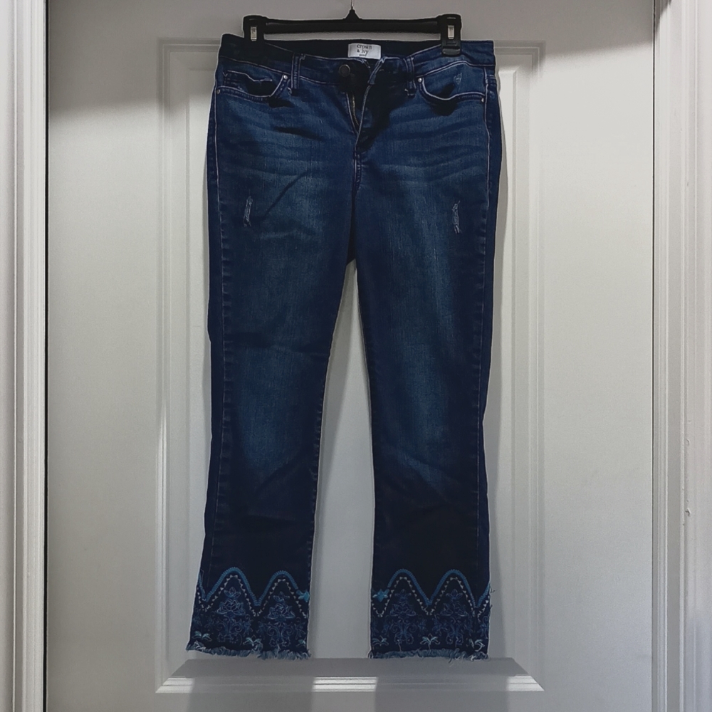 Crown & Ivy petite Capri pants, Size 8P